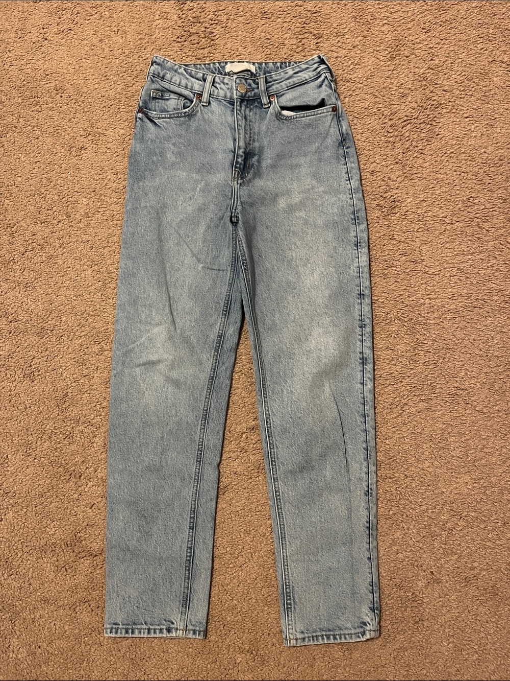 H&M High-Rise Light Blue Straight-Leg Women’s Jeans
